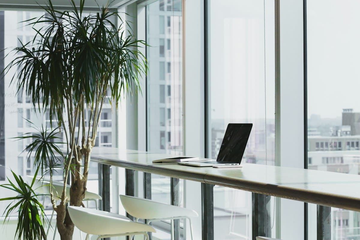 APEX Knowledge Hub & Advisory Desk
